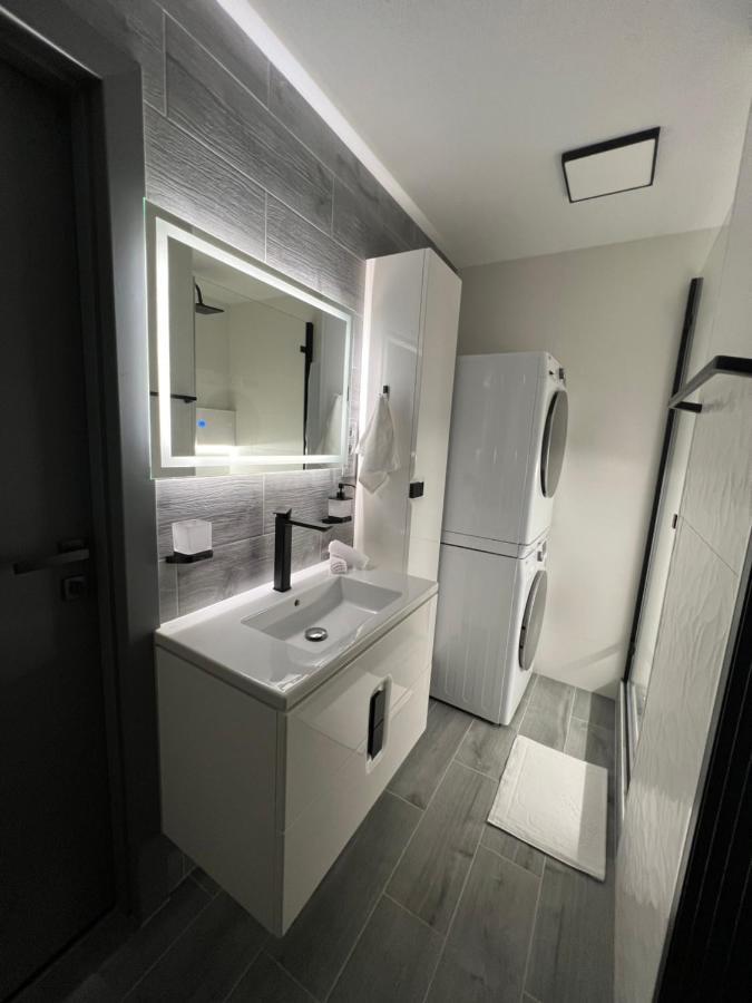 Apartman Piccoladuo V Banskej Bystrici Banská Bystrica Esterno foto